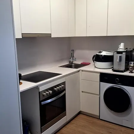 Bed & Breakfast Deluxe With Private Bathroom